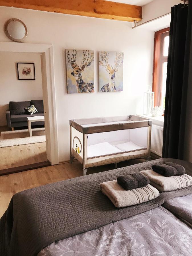 Apartman 2Kk Sauna And Aromatherapy ยีห์ลาวา ภายนอก รูปภาพ